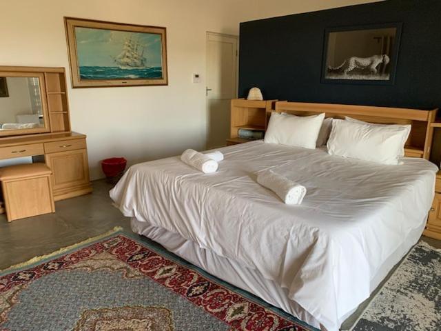 3 Aloes Guesthouse Uis ภายนอก รูปภาพ
